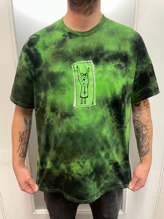 Rock On Satan 🤘T-Shirt XL