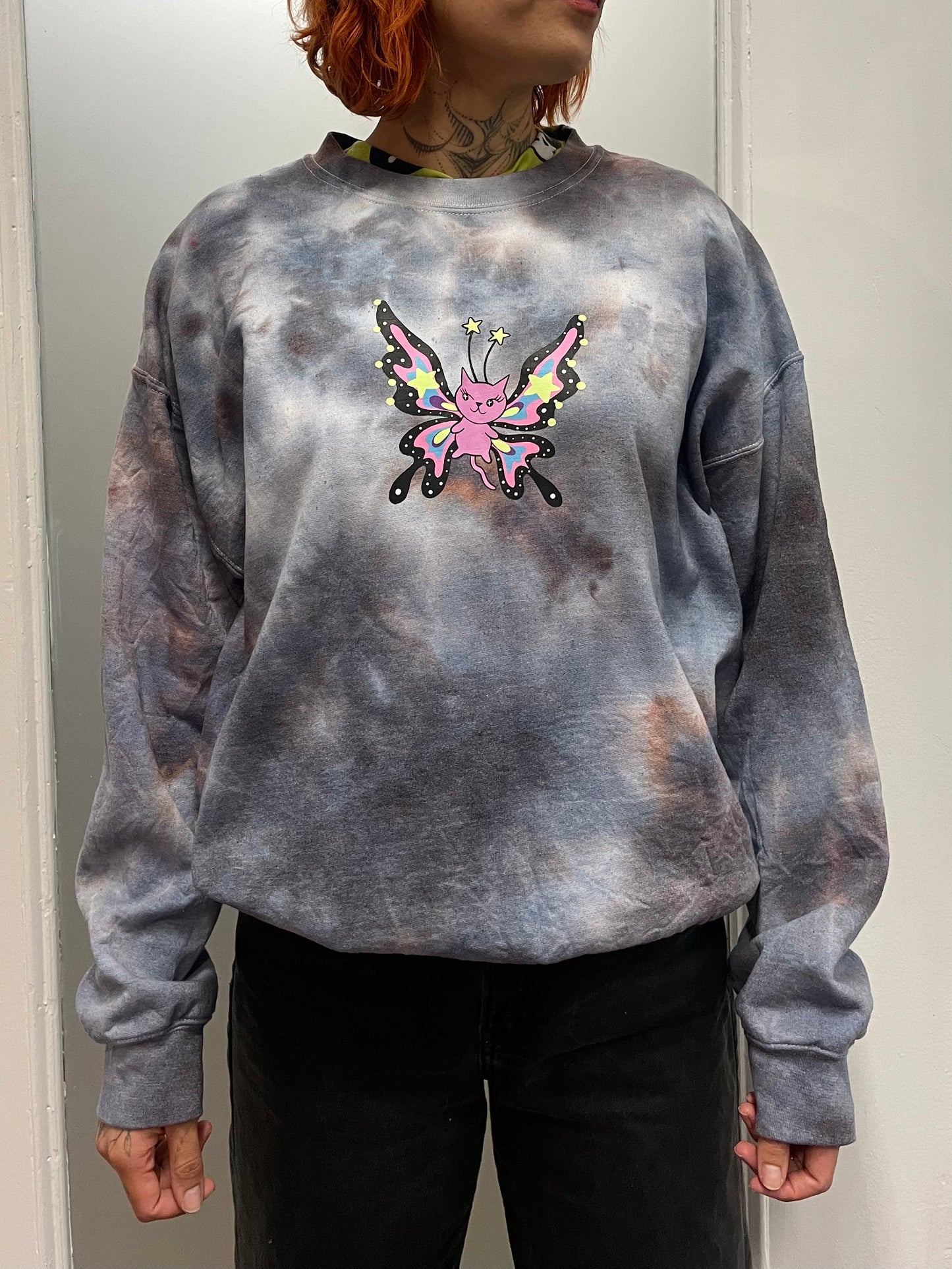 Butterfly Cat Sweatshirt XL