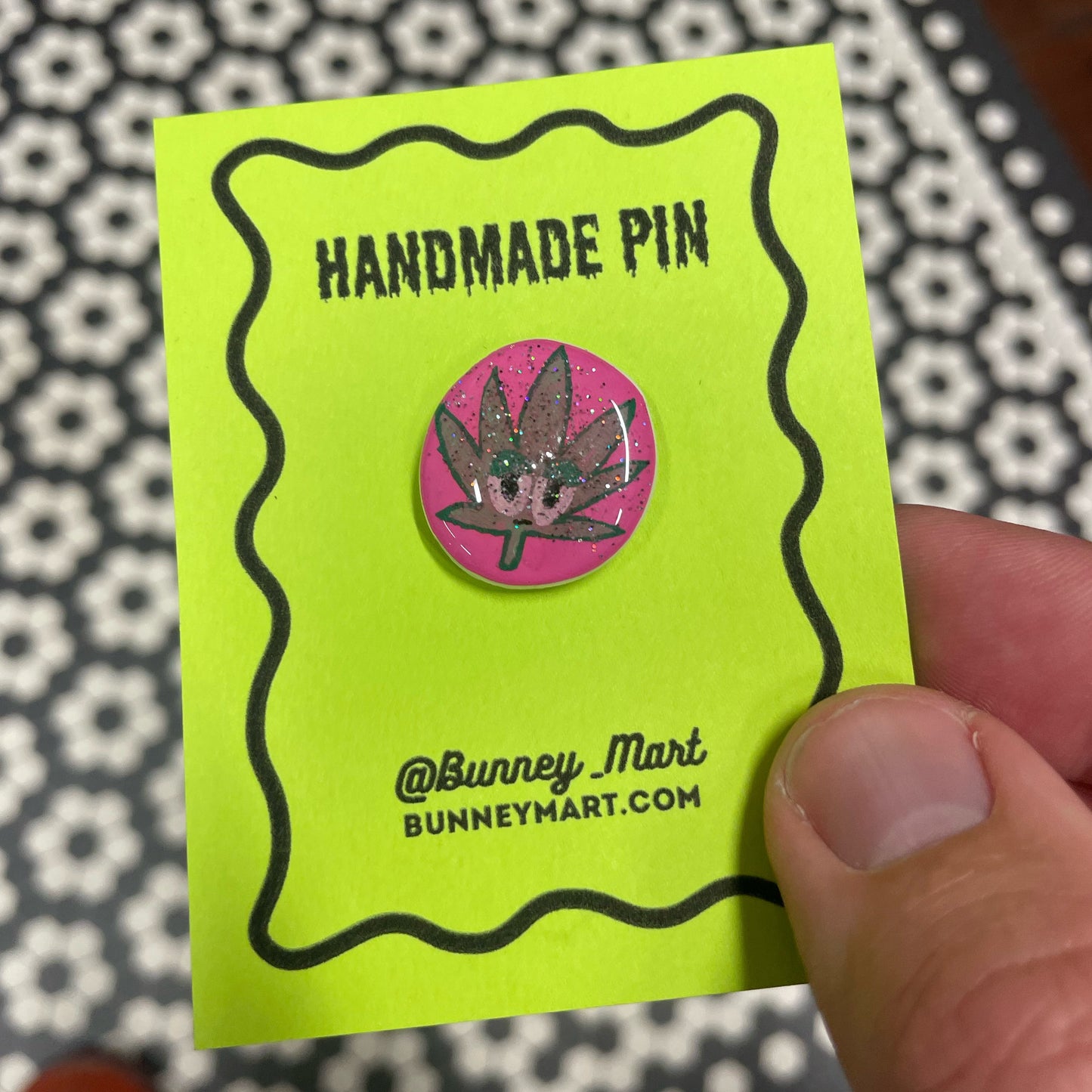 Ambivalent Leaf Pin